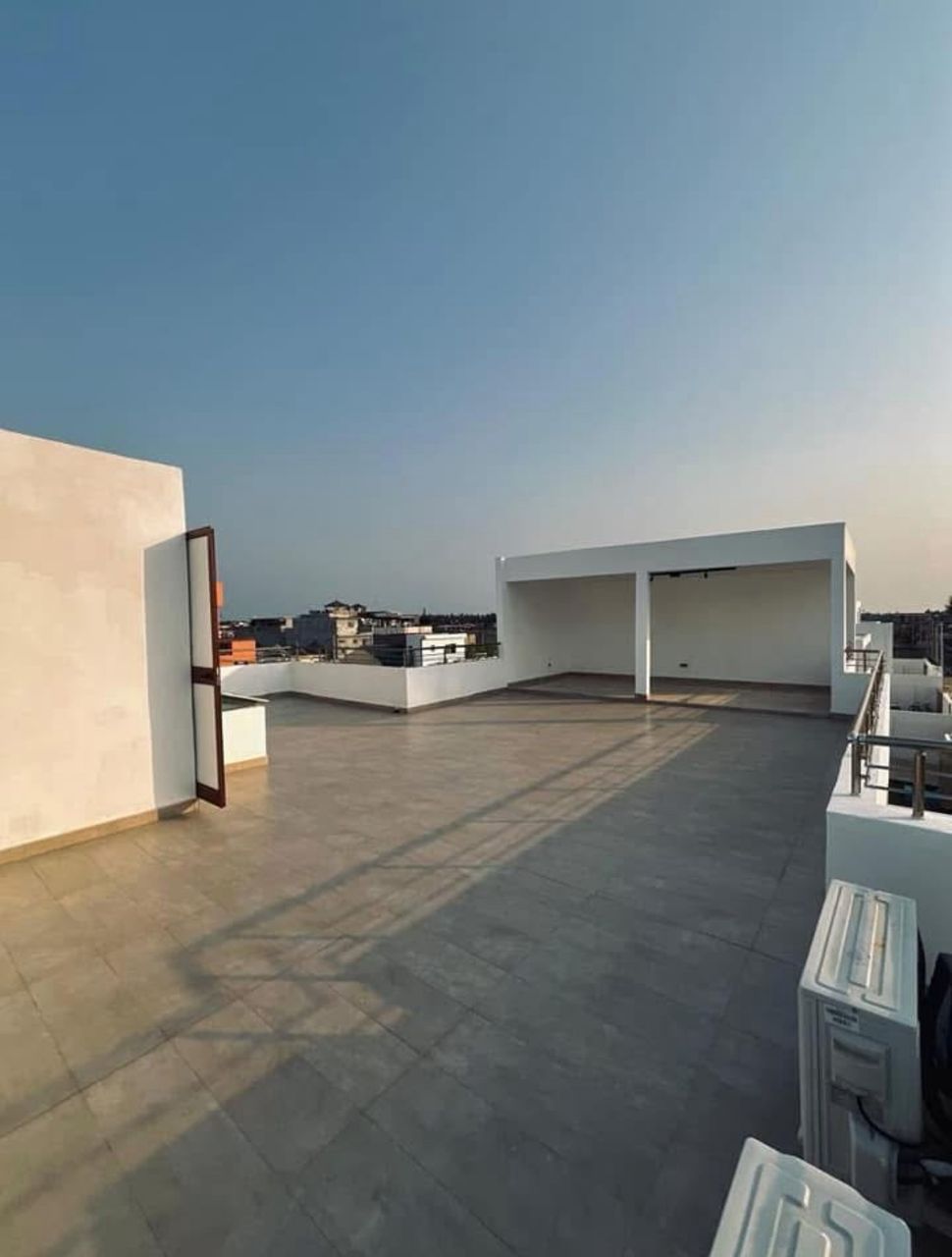 Abidjan, Plateau, Hotel Tiama